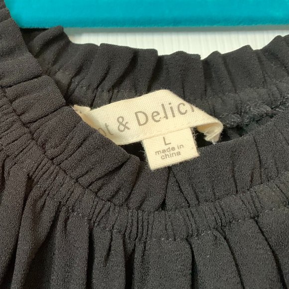 Hot and Delicious Romper - Picture 3 of 4